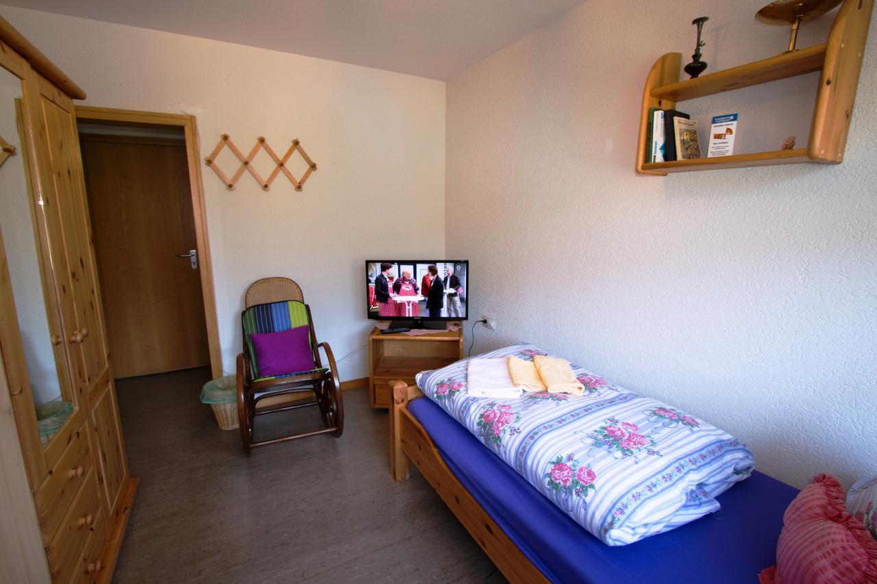 Berggasthof-Pension Todtnauer Hutte フェルトベルク 部屋 写真