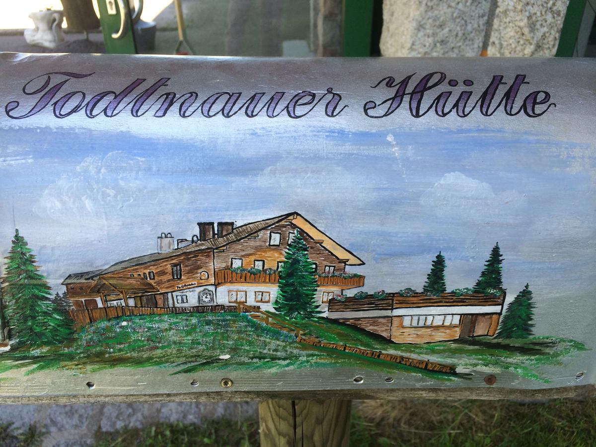 Berggasthof-Pension Todtnauer Hutte フェルトベルク エクステリア 写真